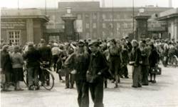 Volksaufstand 17 06 1953 Leuna   StA Leuna Lichtbildsammlung Nr 1757