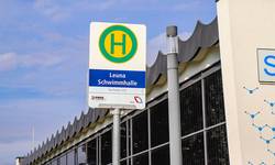 bushaltestelle schwimmhalle weiter in betrieb web