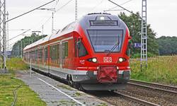 symbolbild regionalbahn hpgruesen regional train 1572209