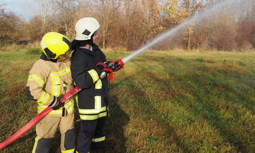 03 2021 Strahlrohrhandling © K. Stephan 03 2021 Strahlrohrhandling © K. Stephan