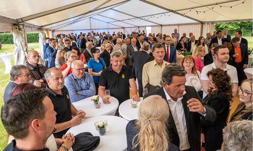 im Zelt © Egbert Schmidt im Zelt © Egbert Schmidt