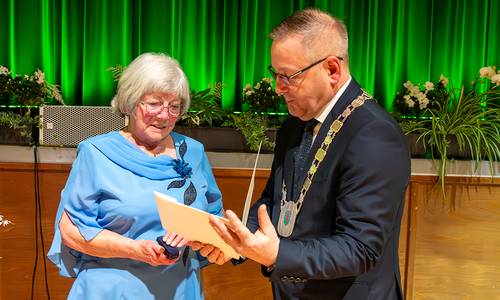 NJE 2025 Bürkner Bedla WEB © Stadt Leuna/Egbert Schmidt NJE 2025 Bürkner Bedla WEB © Stadt Leuna/Egbert Schmidt