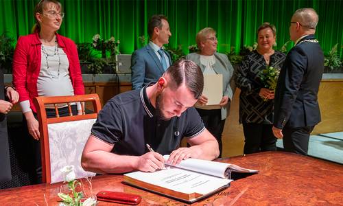 NJE 2025 Verein Eintragung 04 WEB © Stadt Leuna/Egbert Schmidt NJE 2025 Verein Eintragung 04 WEB © Stadt Leuna/Egbert Schmidt