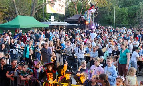 2025 04 30 Walpurgis Besucher 2 WEB © Heike Hickmann 2025 04 30 Walpurgis Besucher 2 WEB © Heike Hickmann